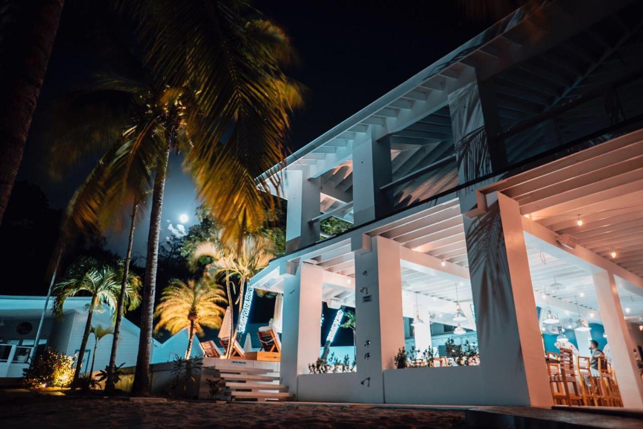 Luna Beach Luxury Boutique Beach Front Resort Jobs Bight ภายนอก รูปภาพ