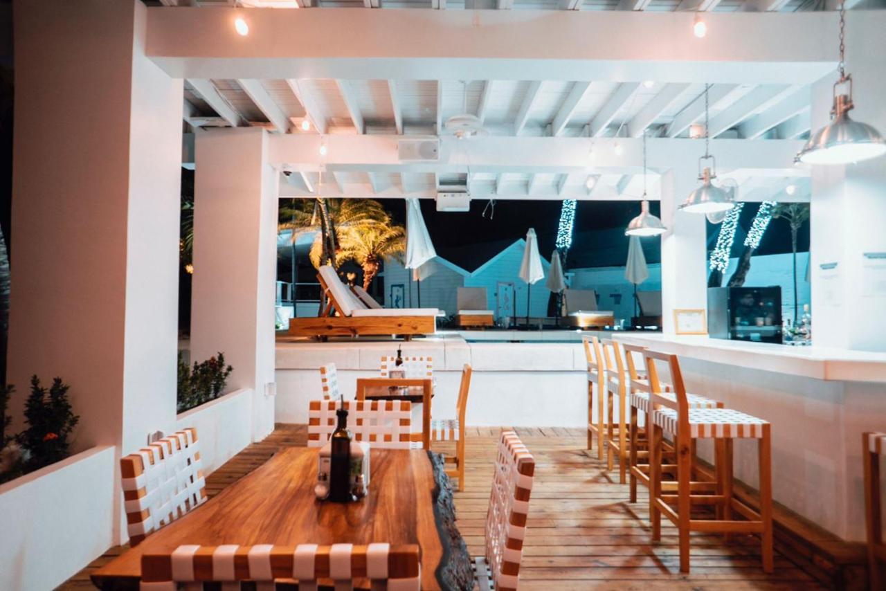 Luna Beach Luxury Boutique Beach Front Resort Jobs Bight ภายนอก รูปภาพ