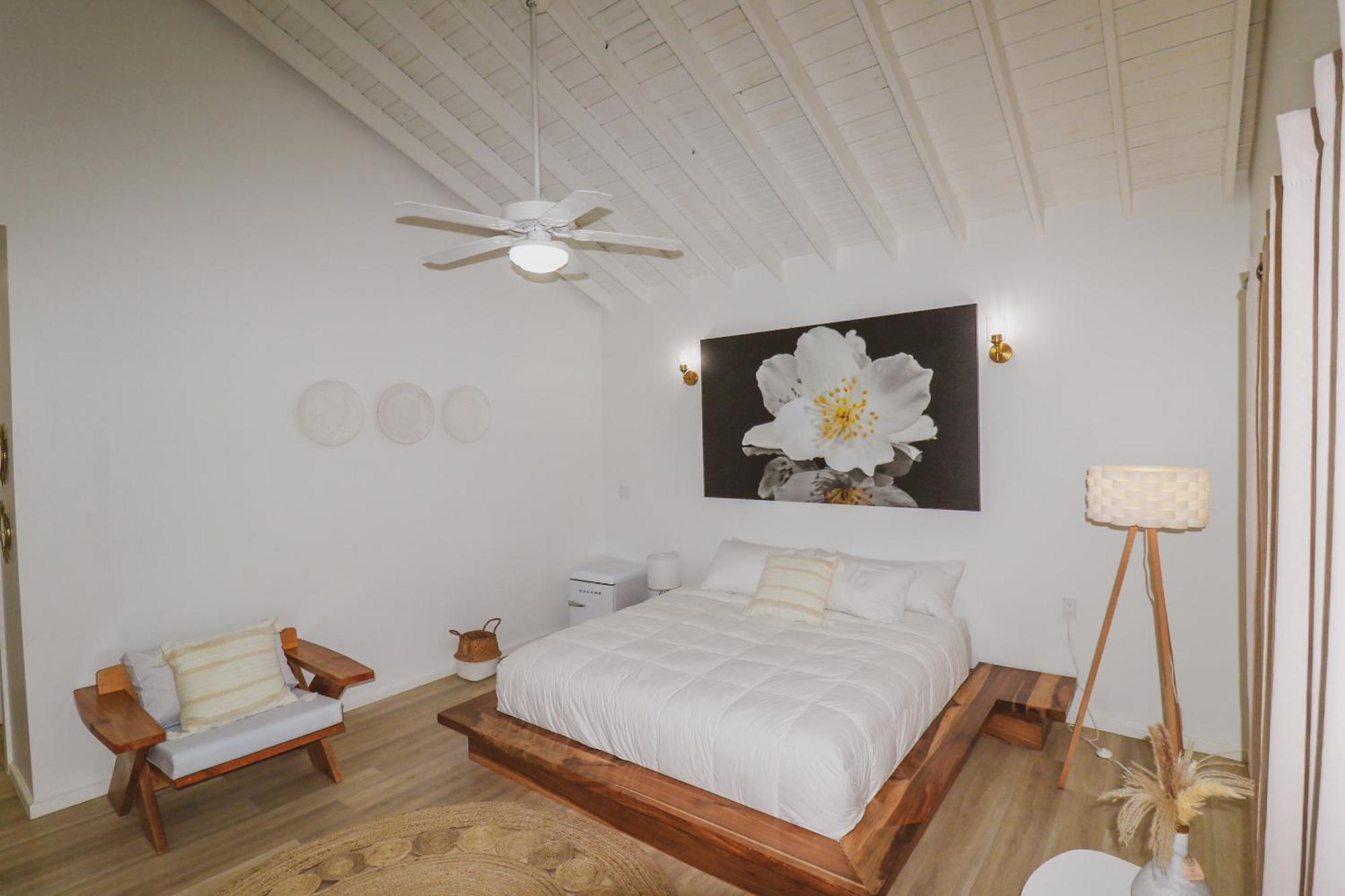 Luna Beach Luxury Boutique Beach Front Resort Jobs Bight ภายนอก รูปภาพ