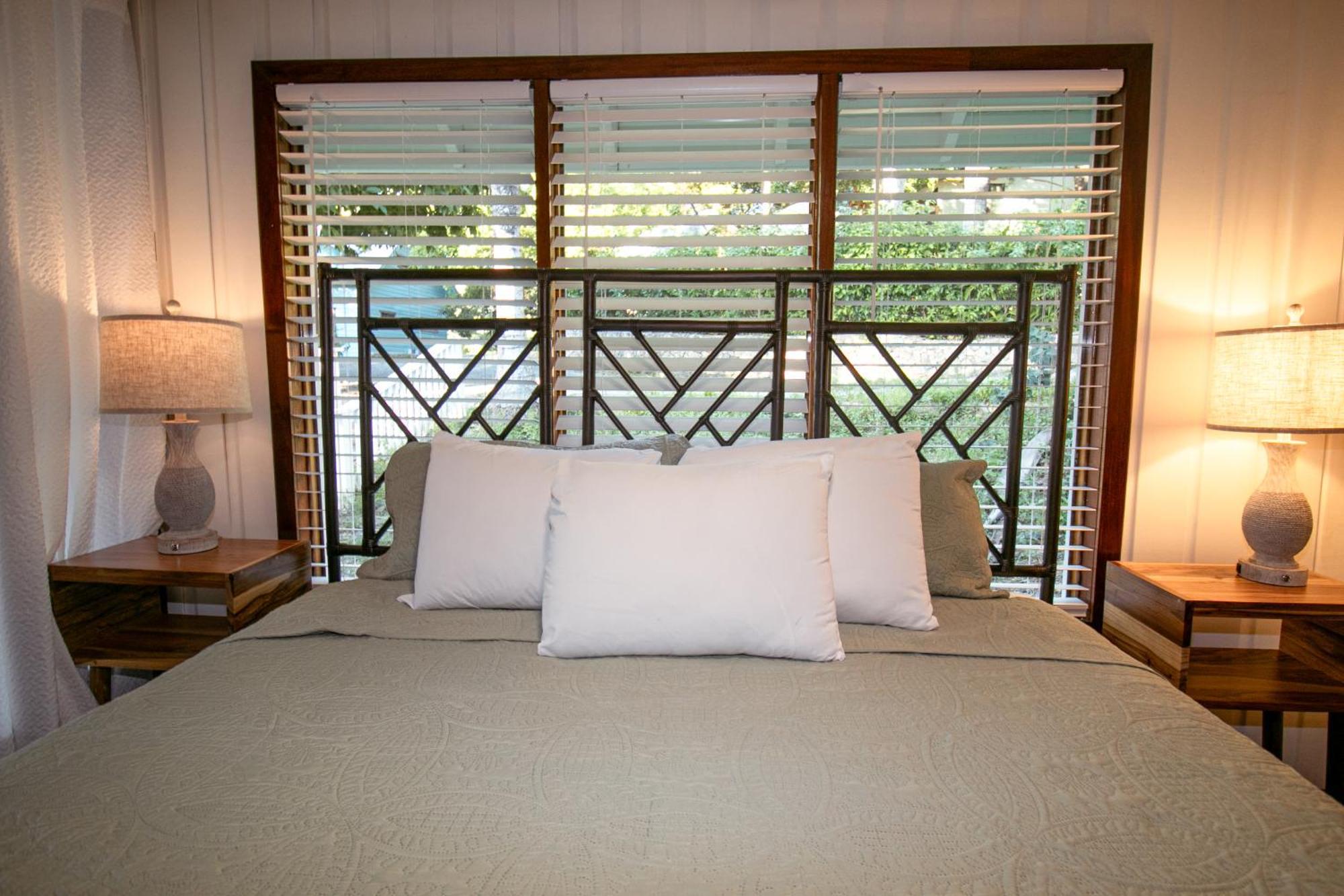 Luna Beach Luxury Boutique Beach Front Resort Jobs Bight ภายนอก รูปภาพ