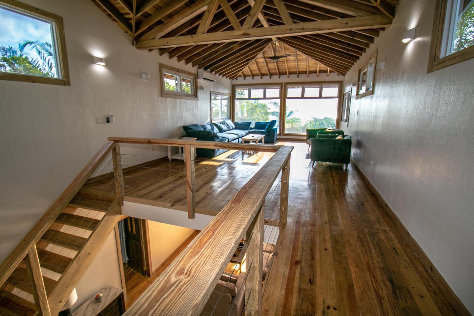Luna Beach Luxury Boutique Beach Front Resort Jobs Bight ภายนอก รูปภาพ